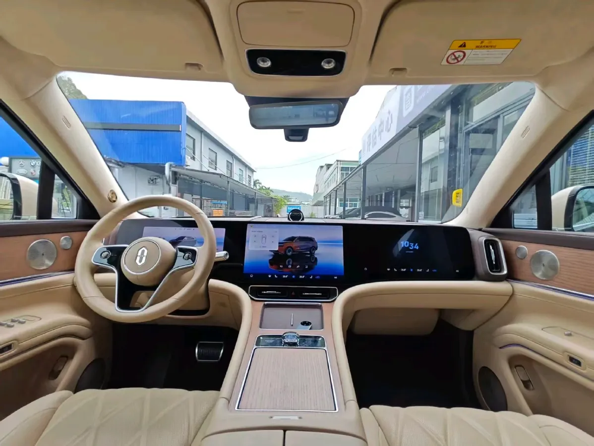 2025 AITO AITO M9 REEV 160HP REEV 52KWH,autocango,china used car exporter,china ev exporter,chinese used car exporter,chinese used ev exporter