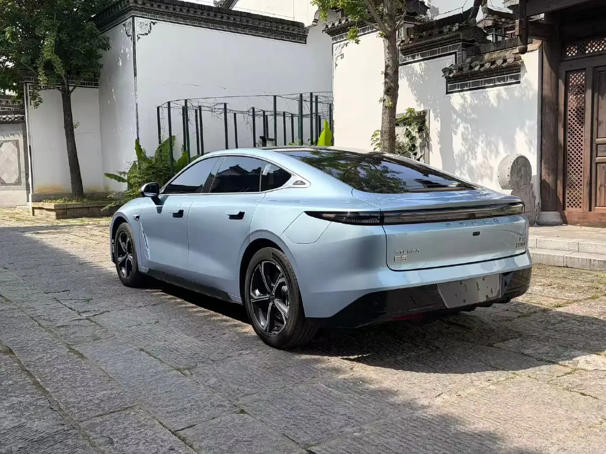 2024 Jaguar E-PACE 1.5T 200HP L3 8AT,autocango,china used car exporter,china ev exporter,chinese used car exporter,chinese used ev exporter