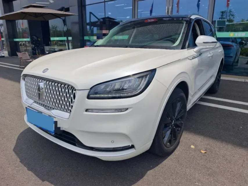 2021 Lincoln Corsair 2.0T 245HP L4 8AT,autocango,china used car exporter,china ev exporter,chinese used car exporter,chinese used ev exporter