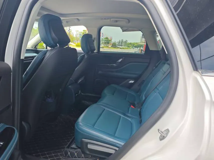 2021 Lincoln Corsair 2.0T 245HP L4 8AT,autocango,china used car exporter,china ev exporter,chinese used car exporter,chinese used ev exporter
