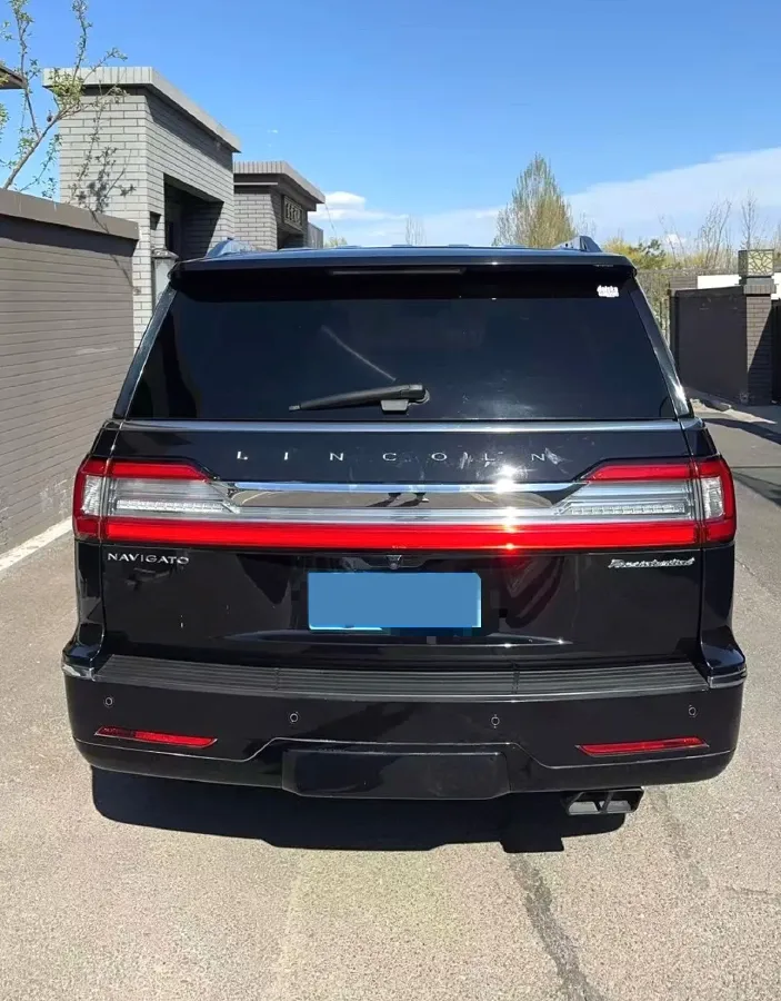 2019 Lincoln Navigator 3.5T 388HP V6 10AT,autocango,china used car exporter,china ev exporter,chinese used car exporter,chinese used ev exporter