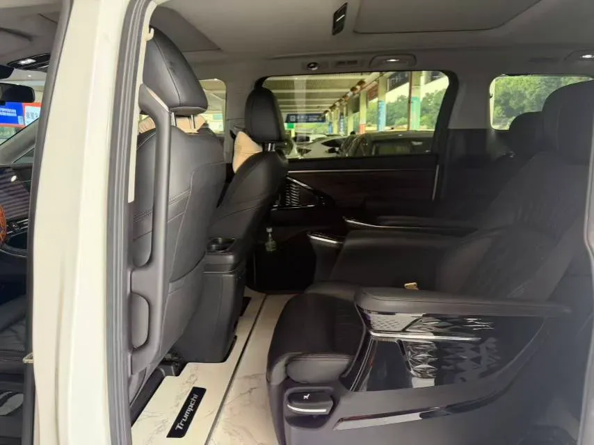 2023 GAC Trumpchi M8 2.0T 252HP L4 8AT,autocango,china used car exporter,china ev exporter,chinese used car exporter,chinese used ev exporter