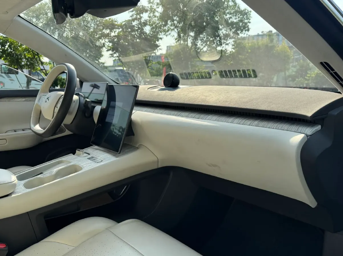2021 Volkswagen ID.6 Crozz BEV 84.8KWH,autocango,china used car exporter,china ev exporter,chinese used car exporter,chinese used ev exporter