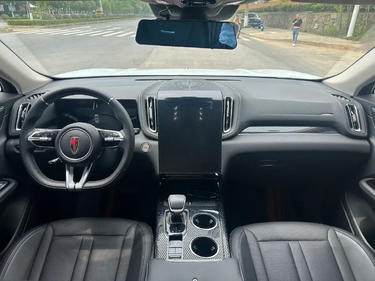 2024 HongQi HS3 1.5T 169HP L4 7DCT,autocango,china used car exporter,china ev exporter,chinese used car exporter,chinese used ev exporter