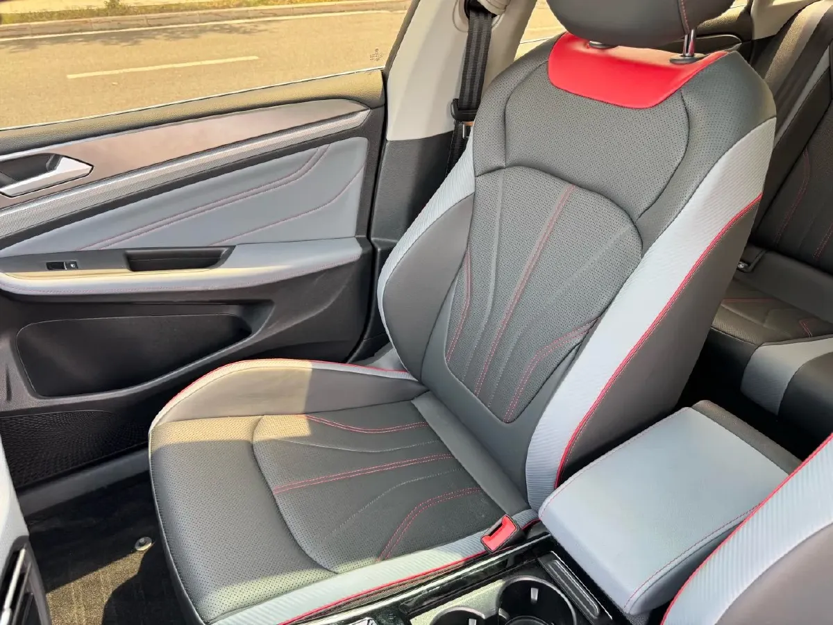 2022 Exceed TXL 2.0T 261HP L4 7DCT,autocango,china used car exporter,china ev exporter,chinese used car exporter,chinese used ev exporter