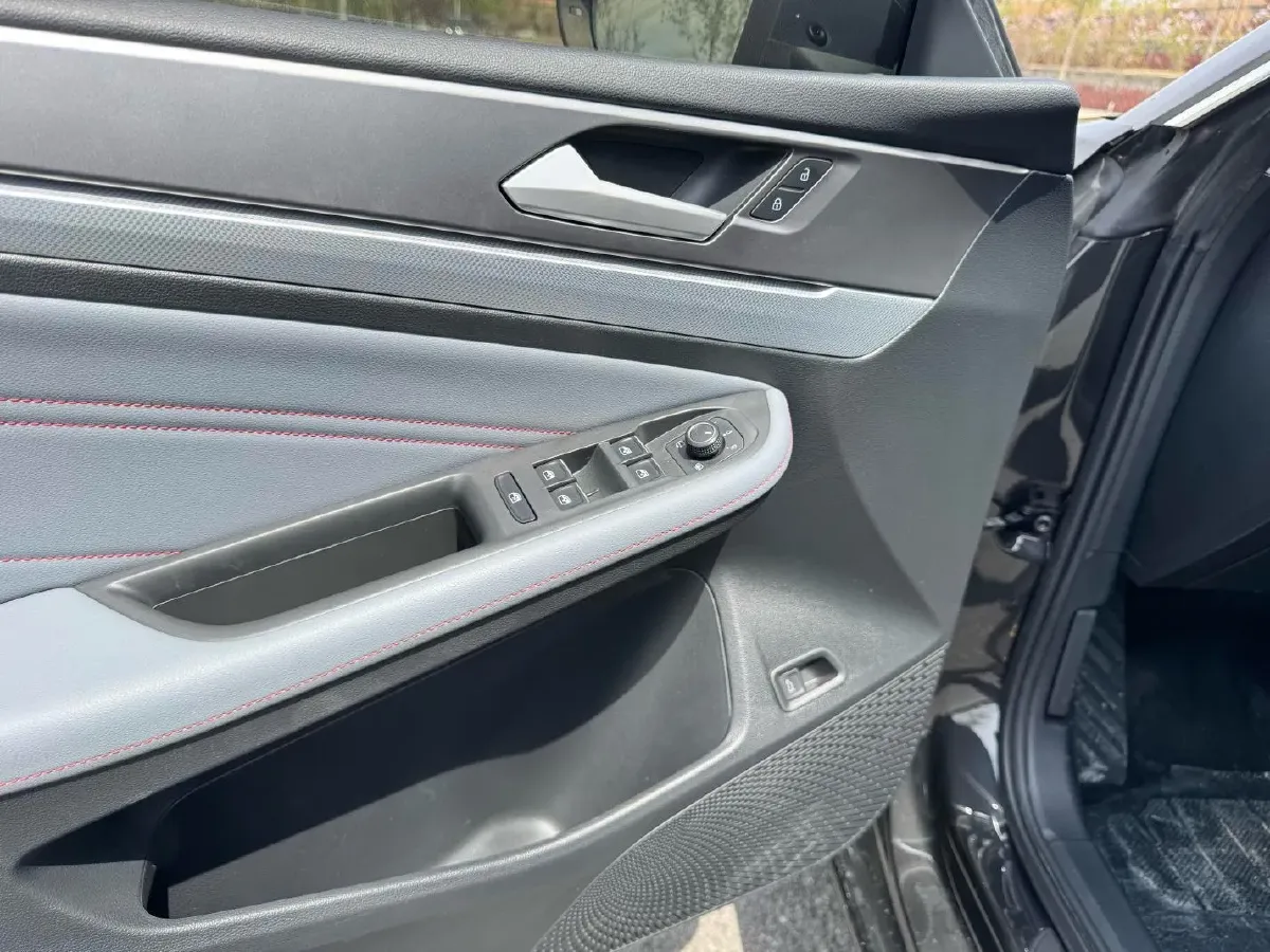 2022 Exceed TXL 2.0T 261HP L4 7DCT,autocango,china used car exporter,china ev exporter,chinese used car exporter,chinese used ev exporter