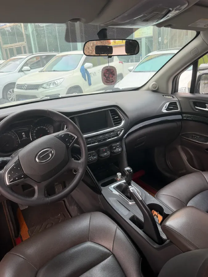 2017 GAC Trumpchi GS4 1.5T 152HP L4 5MT,autocango,china used car exporter,china ev exporter,chinese used car exporter,chinese used ev exporter