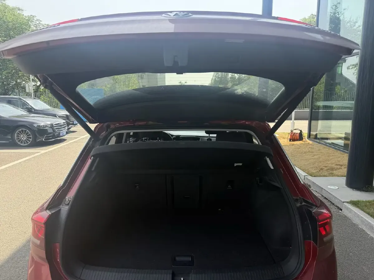 2018 Mitsubishi Eclipse Cross 1.5T 170HP L4 CVT,autocango,china used car exporter,china ev exporter,chinese used car exporter,chinese used ev exporter