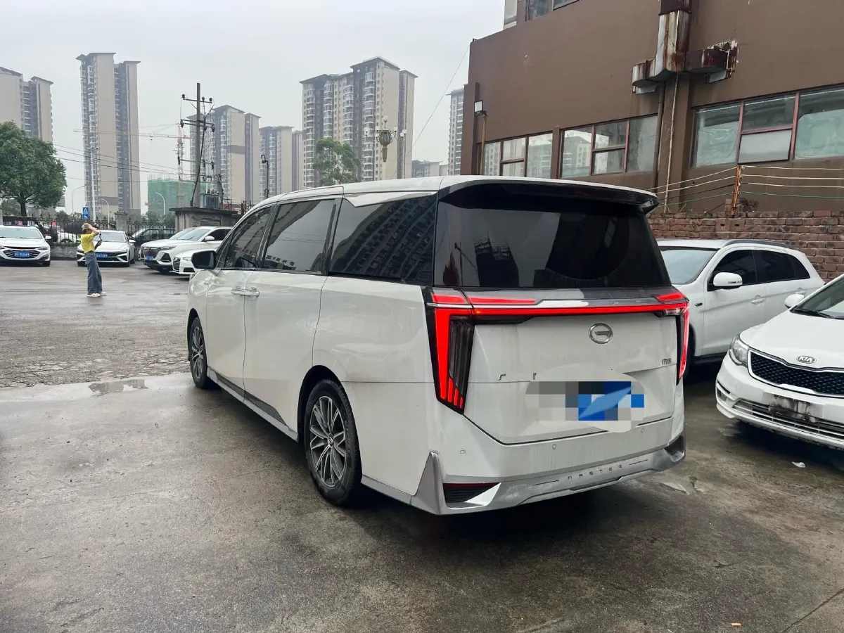 2024 GAC Trumpchi M8 2.0T 252HP L4 8AT,autocango,china used car exporter,china ev exporter,chinese used car exporter,chinese used ev exporter