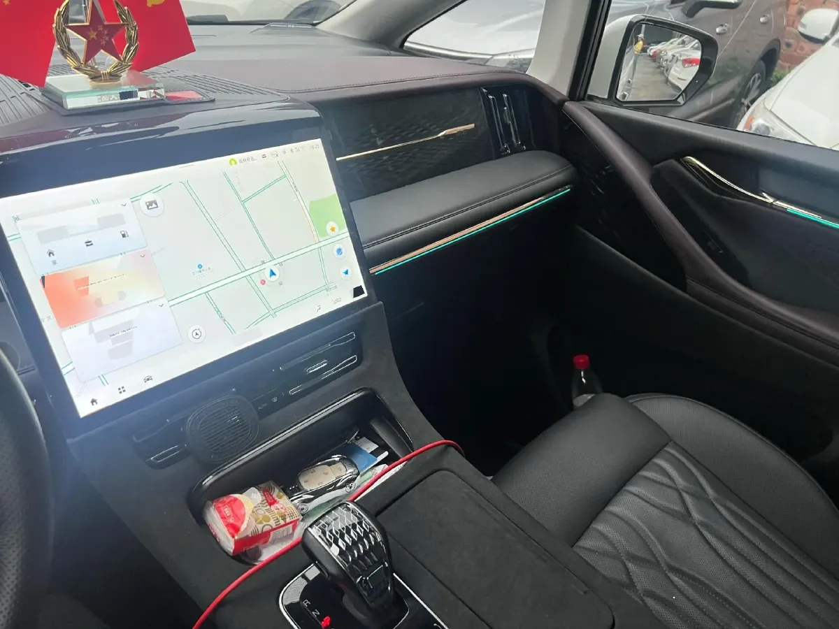 2024 GAC Trumpchi M8 2.0T 252HP L4 8AT,autocango,china used car exporter,china ev exporter,chinese used car exporter,chinese used ev exporter