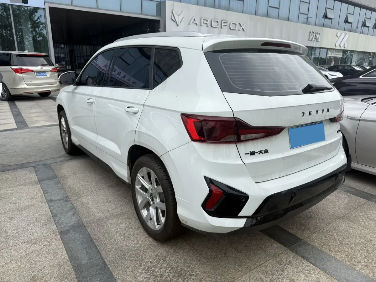 2024 Jetta VS5 1.4T 150HP L4 5MT,autocango,china used car exporter,china ev exporter,chinese used car exporter,chinese used ev exporter