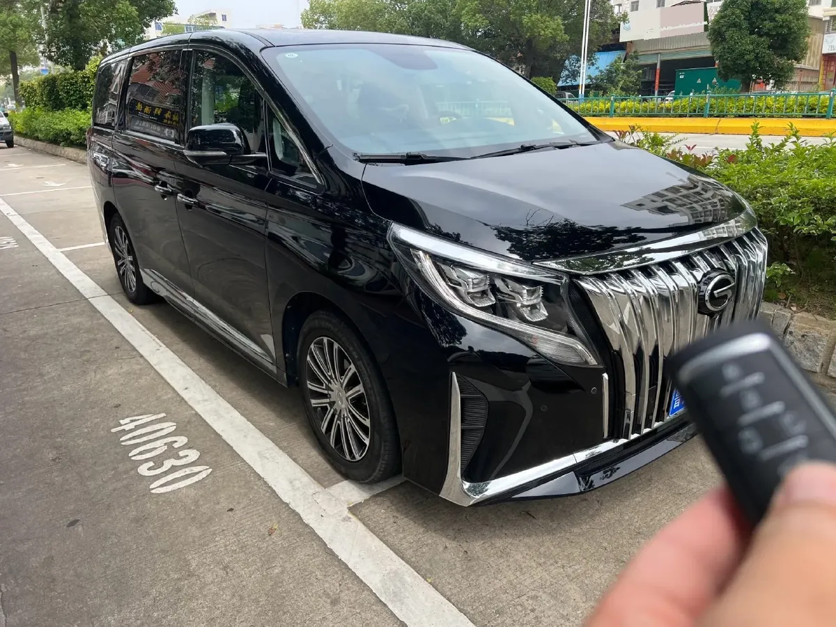 2021 GAC Trumpchi M8 2.0T 252HP L4 8AT,autocango,china used car exporter,china ev exporter,chinese used car exporter,chinese used ev exporter