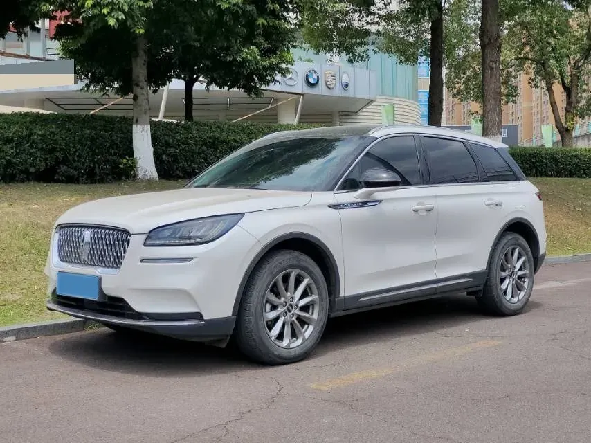 2021 Lincoln Corsair 2.0T 245HP L4 8AT,autocango,china used car exporter,china ev exporter,chinese used car exporter,chinese used ev exporter