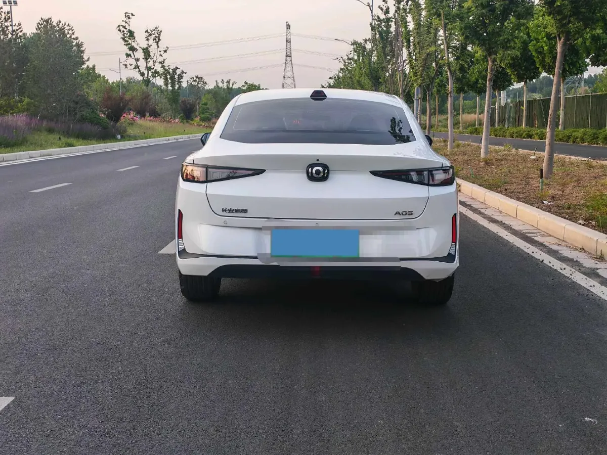 2024 ChangAn QiYuan A05 1.5L 110HP L4 E-CVT PHEV 18.4KWH,autocango,china used car exporter,china ev exporter,chinese used car exporter,chinese used ev exporter