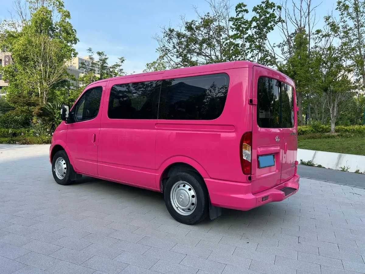 2013 Landwind X9 2.0T 122HP L4 5MT,autocango,china used car exporter,china ev exporter,chinese used car exporter,chinese used ev exporter