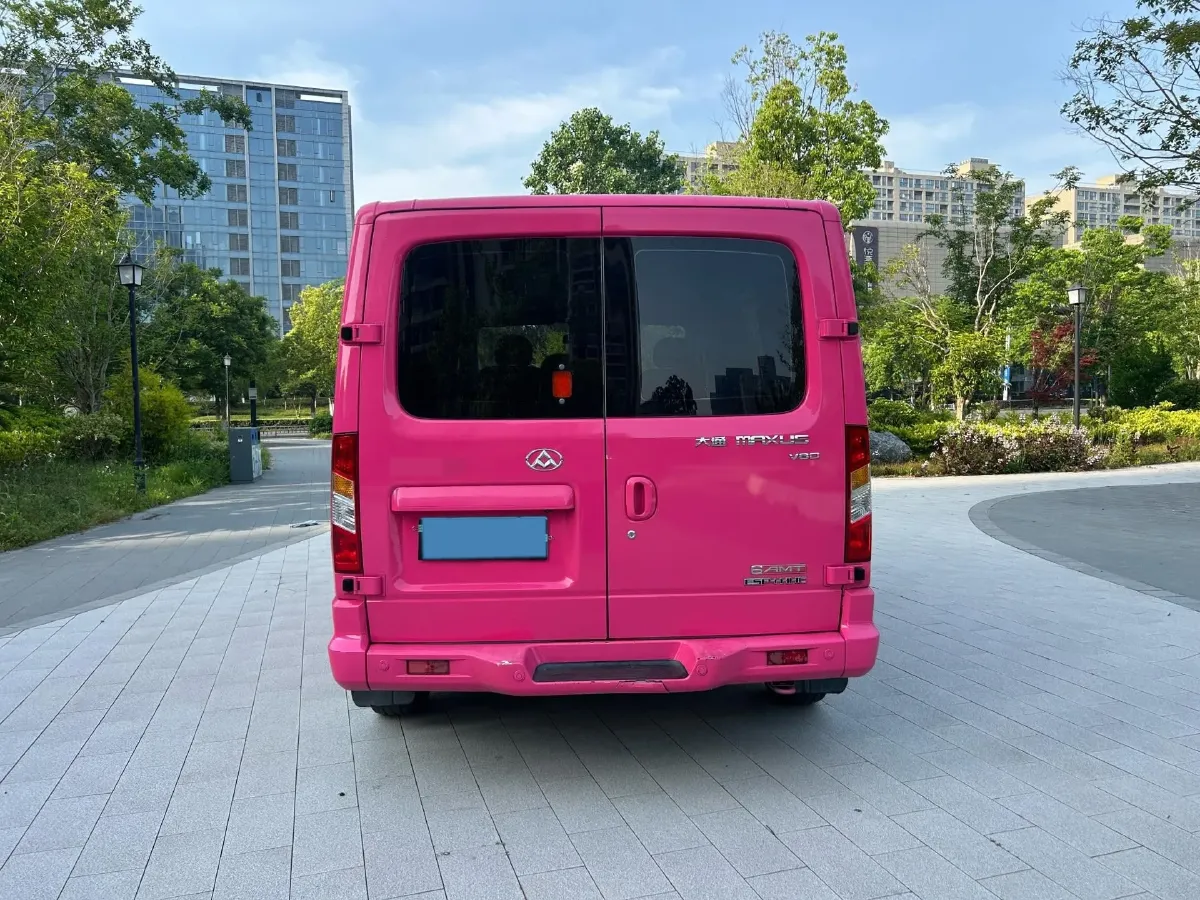 2013 Landwind X9 2.0T 122HP L4 5MT,autocango,china used car exporter,china ev exporter,chinese used car exporter,chinese used ev exporter