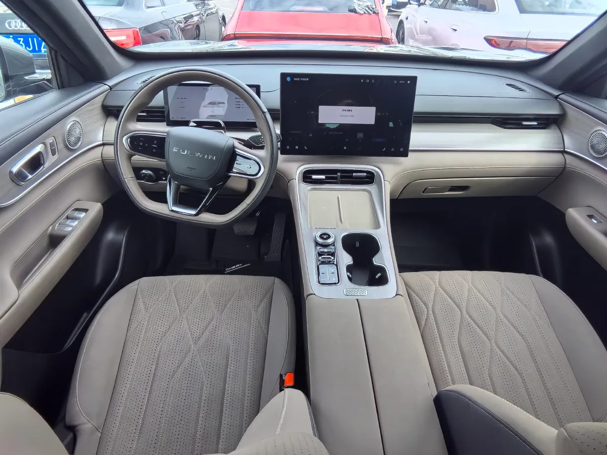 2025 Fulwin FulwinT8 1.5T 156HP L4 1DHT PHEV 18.67KWH,autocango,china used car exporter,china ev exporter,chinese used car exporter,chinese used ev exporter