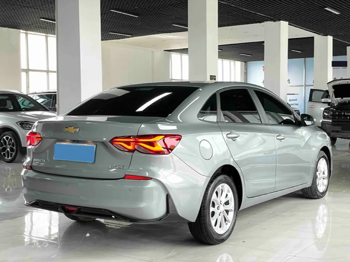 2023 Chevrolet Monza 1.5L 113HP L4 6DCT,autocango,china used car exporter,china ev exporter,chinese used car exporter,chinese used ev exporter