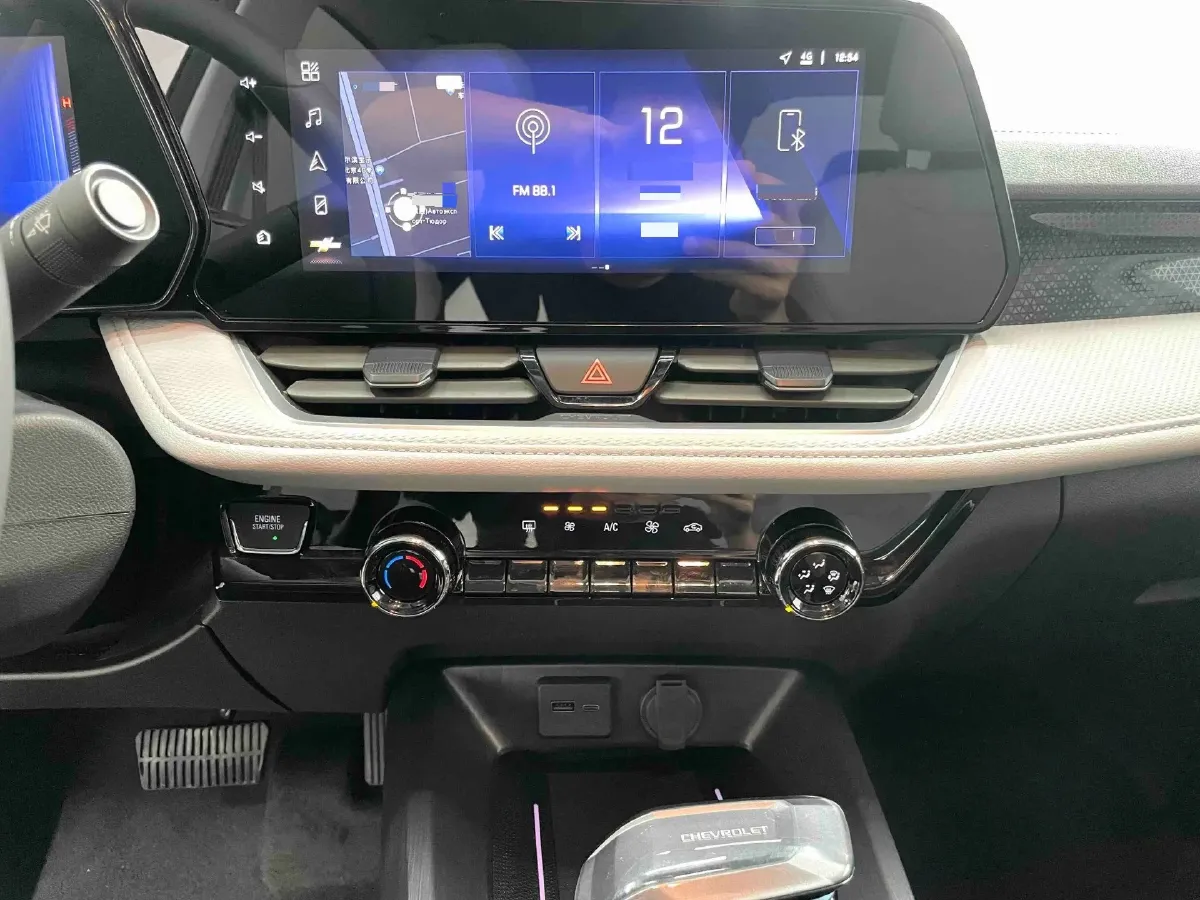 2023 Chevrolet Monza 1.5L 113HP L4 6DCT,autocango,china used car exporter,china ev exporter,chinese used car exporter,chinese used ev exporter