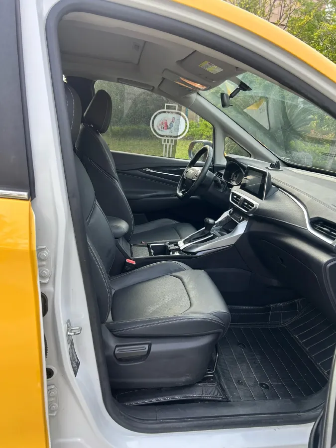 2019 MAXUS G50 1.5T 169HP L4 7DCT,autocango,china used car exporter,china ev exporter,chinese used car exporter,chinese used ev exporter