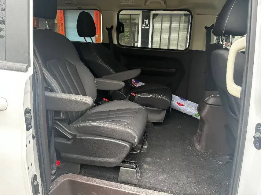 2025 BAW RuiSheng Trump M7 2.0L 144HP L4 8AT,autocango,china used car exporter,china ev exporter,chinese used car exporter,chinese used ev exporter