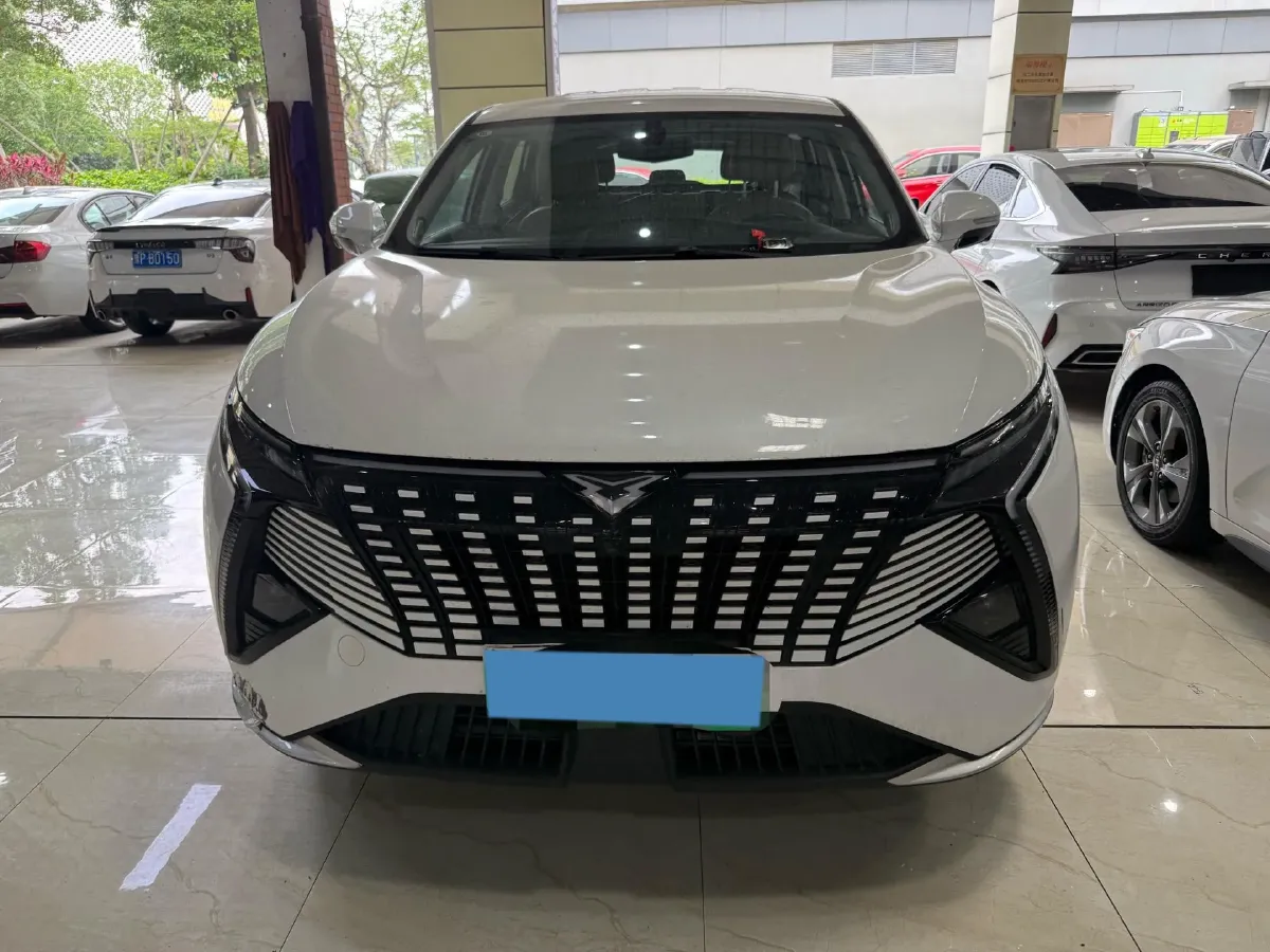 2024 KaiYi KunLun 1.5T 139HP L4 E-CVT PHEV 22.48KWH,autocango,china used car exporter,china ev exporter,chinese used car exporter,chinese used ev exporter