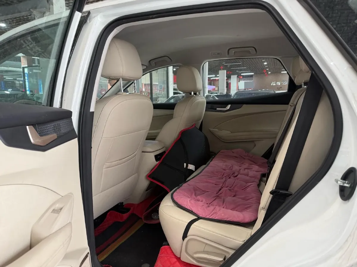 2024 KaiYi KunLun 1.5T 139HP L4 E-CVT PHEV 22.48KWH,autocango,china used car exporter,china ev exporter,chinese used car exporter,chinese used ev exporter