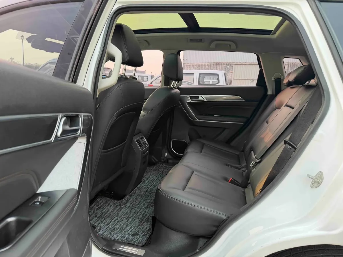 2018 Haval H6 Coupe 1.5T 169HP L4 7DCT,autocango,china used car exporter,china ev exporter,chinese used car exporter,chinese used ev exporter