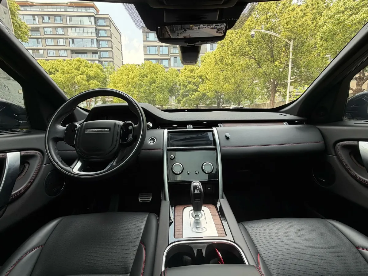 2021 Land Rover Discovery Sport 2.0T 249HP L4 9AT,autocango,china used car exporter,china ev exporter,chinese used car exporter,chinese used ev exporter