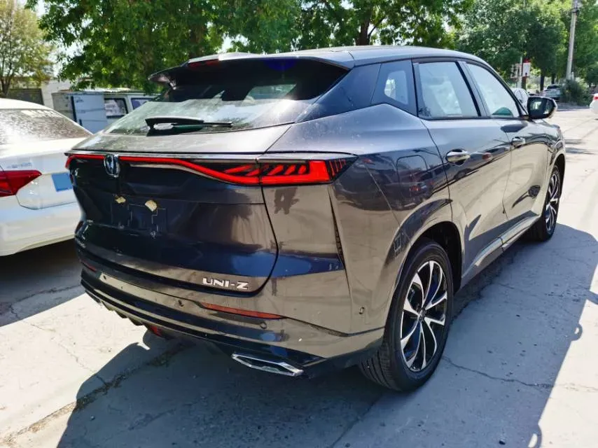 2024 ChangAn UNI-Z 1.5L 98HP L4 E-CVT PHEV 18.4KWH,autocango,china used car exporter,china ev exporter,chinese used car exporter,chinese used ev exporter