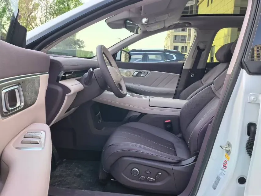 2026 Deepal S07 REEV 98HP REEV,autocango,china used car exporter,china ev exporter,chinese used car exporter,chinese used ev exporter