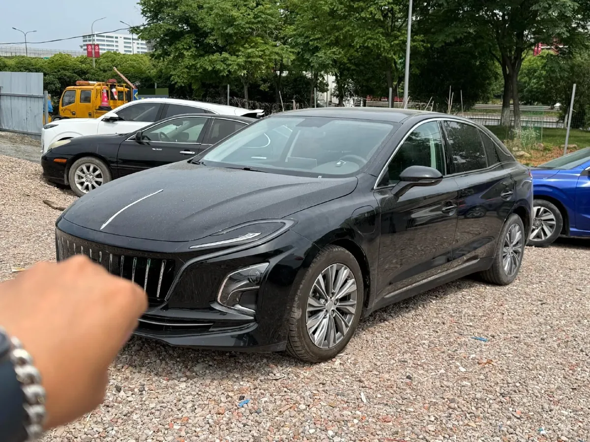 2022 HongQi E-QM5 BEV 54KWH,autocango,china used car exporter,china ev exporter,chinese used car exporter,chinese used ev exporter