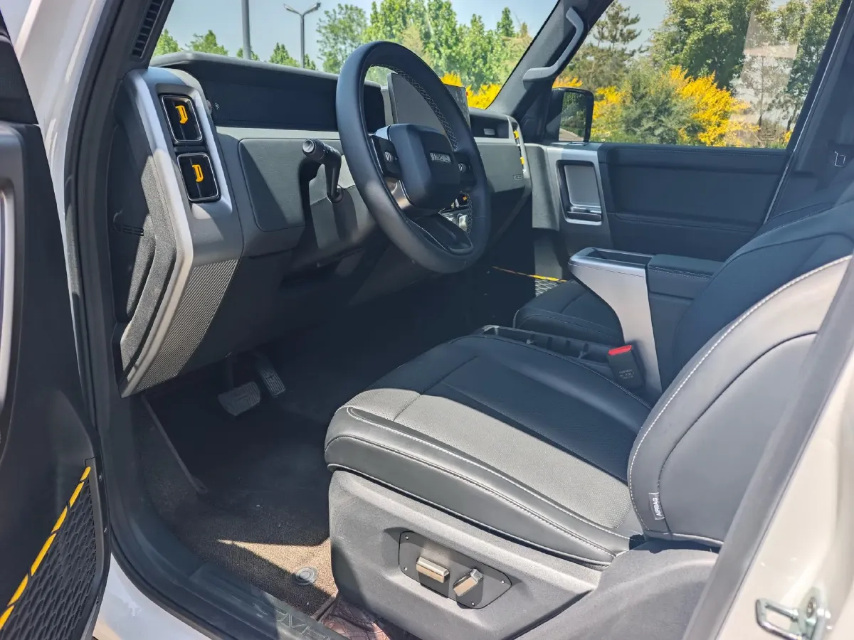 2025 iCAR iCAR Super V23 BEV 59.93KWH,autocango,china used car exporter,china ev exporter,chinese used car exporter,chinese used ev exporter