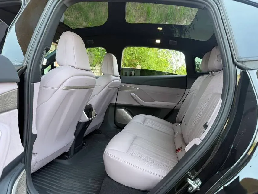 2024 ONVO L60 BEV 60KWH,autocango,china used car exporter,china ev exporter,chinese used car exporter,chinese used ev exporter