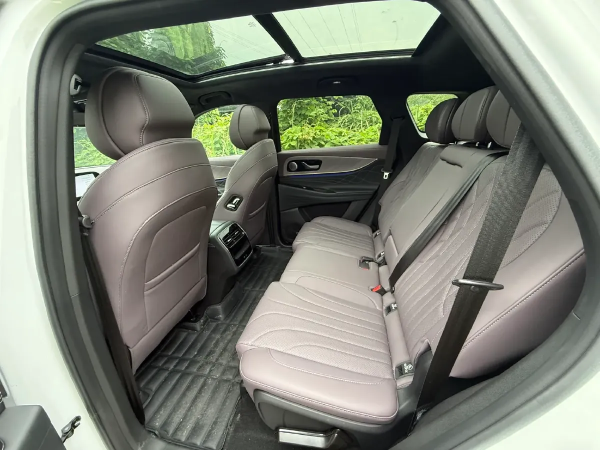 2025 Chery Tiggo 9 2.0T 261HP L4 8AT,autocango,china used car exporter,china ev exporter,chinese used car exporter,chinese used ev exporter