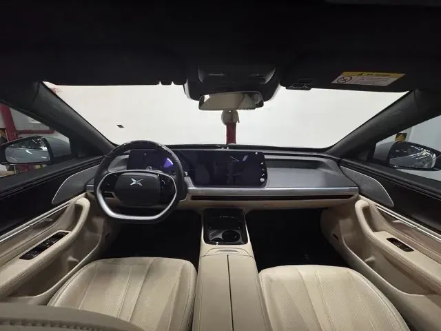 2022 Xpeng P7 BEV 83.1KWH,autocango,china used car exporter,china ev exporter,chinese used car exporter,chinese used ev exporter