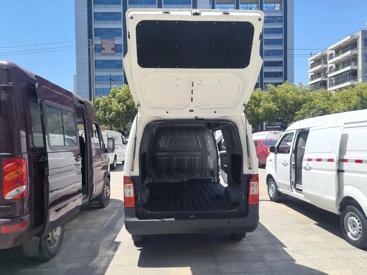 2023 Karry JiangTun BEV 40.55KWH,autocango,china used car exporter,china ev exporter,chinese used car exporter,chinese used ev exporter