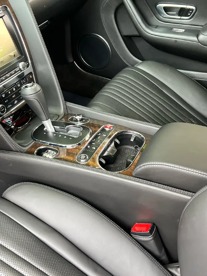 2012 Bentley Continental 4.0T 507HP V8 8AT,autocango,china used car exporter,china ev exporter,chinese used car exporter,chinese used ev exporter