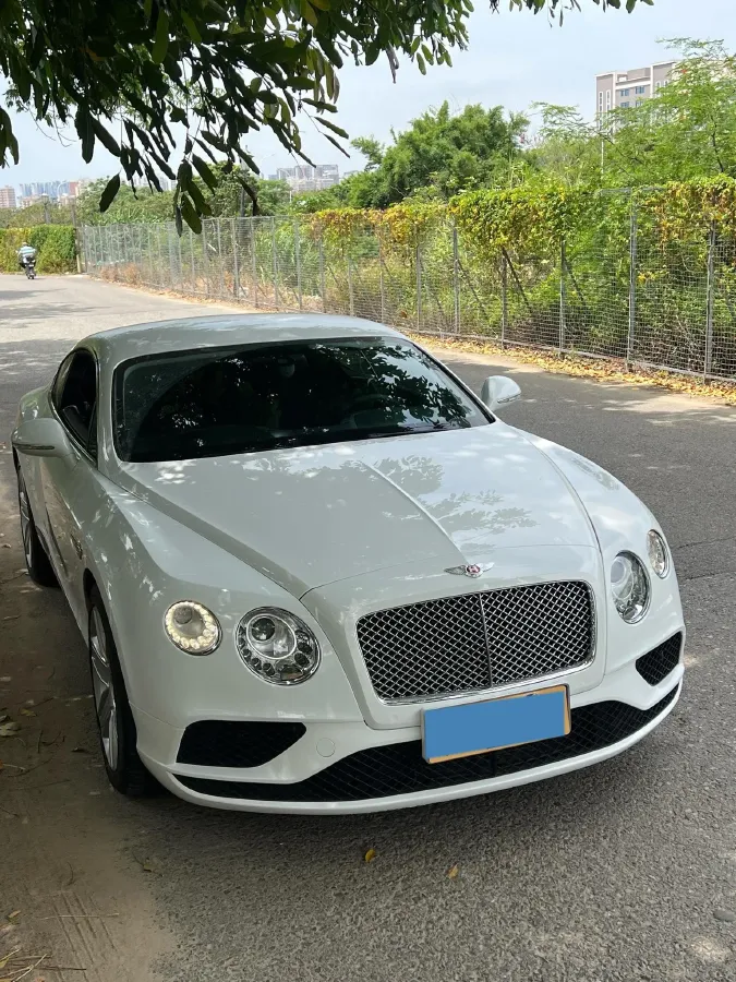 2012 Bentley Continental 4.0T 507HP V8 8AT,autocango,china used car exporter,china ev exporter,chinese used car exporter,chinese used ev exporter