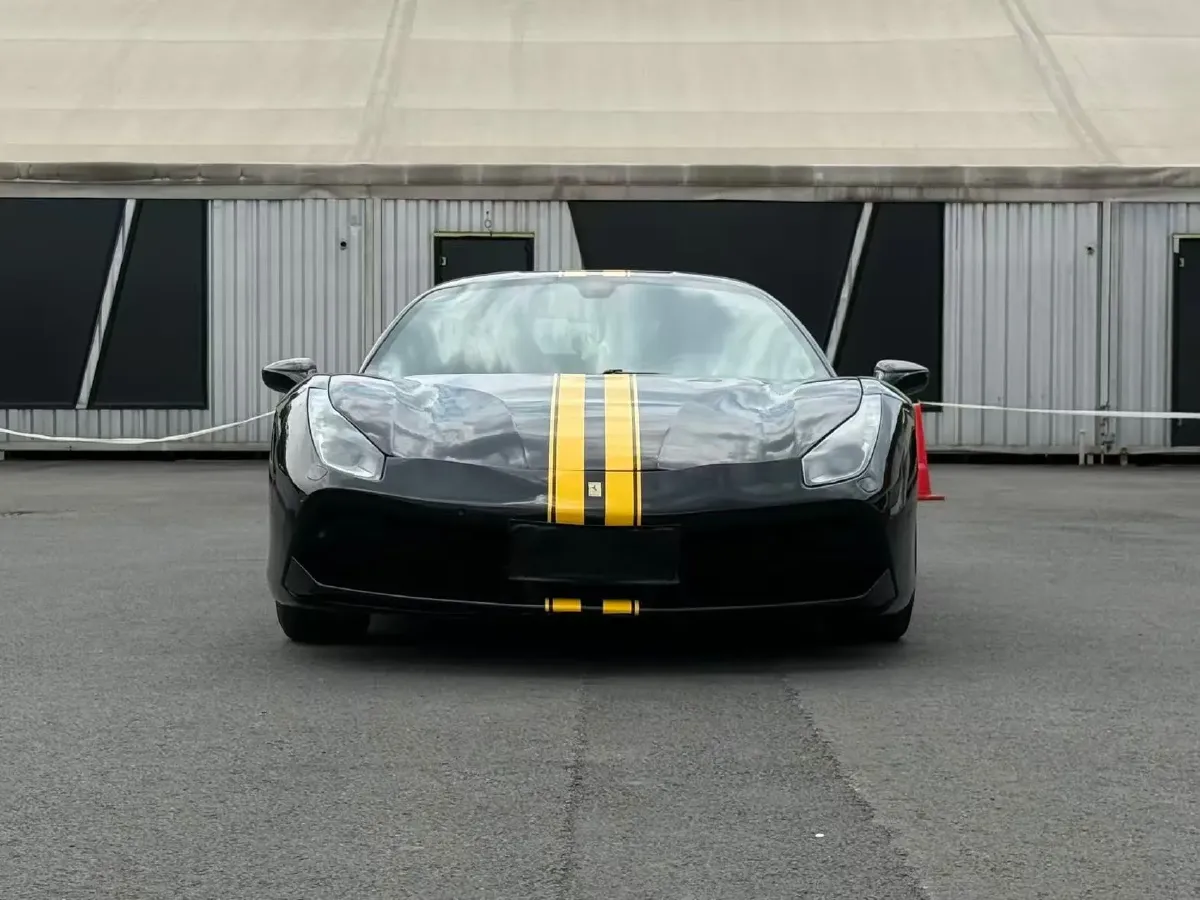 2018 Ferrari 488 3.9T 720HP V8 7DCT,autocango,china used car exporter,china ev exporter,chinese used car exporter,chinese used ev exporter