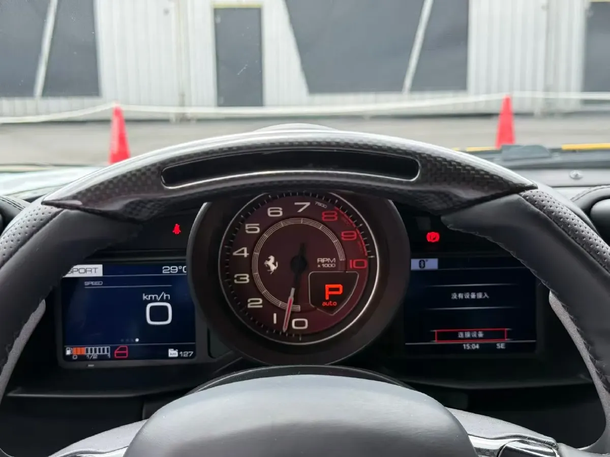 2018 Ferrari 488 3.9T 720HP V8 7DCT,autocango,china used car exporter,china ev exporter,chinese used car exporter,chinese used ev exporter