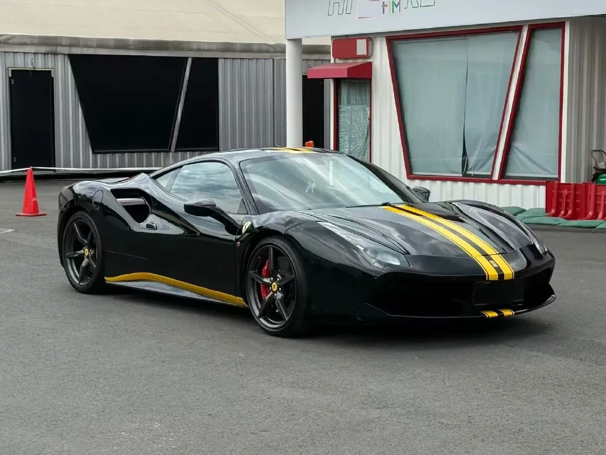 2018 Ferrari 488 3.9T 720HP V8 7DCT,autocango,china used car exporter,china ev exporter,chinese used car exporter,chinese used ev exporter