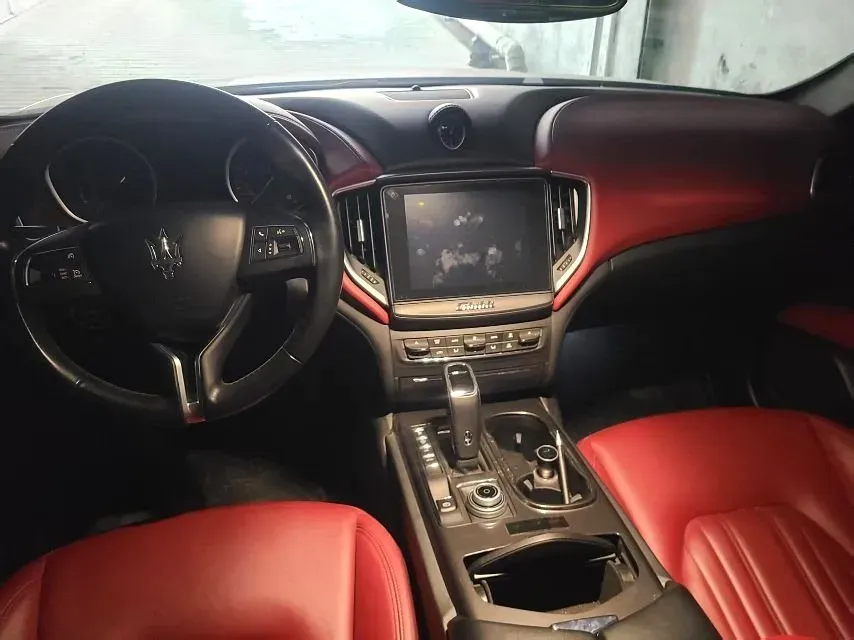 2019 Maserati Ghibli 3.0T 350HP V6 8AT,autocango,china used car exporter,china ev exporter,chinese used car exporter,chinese used ev exporter