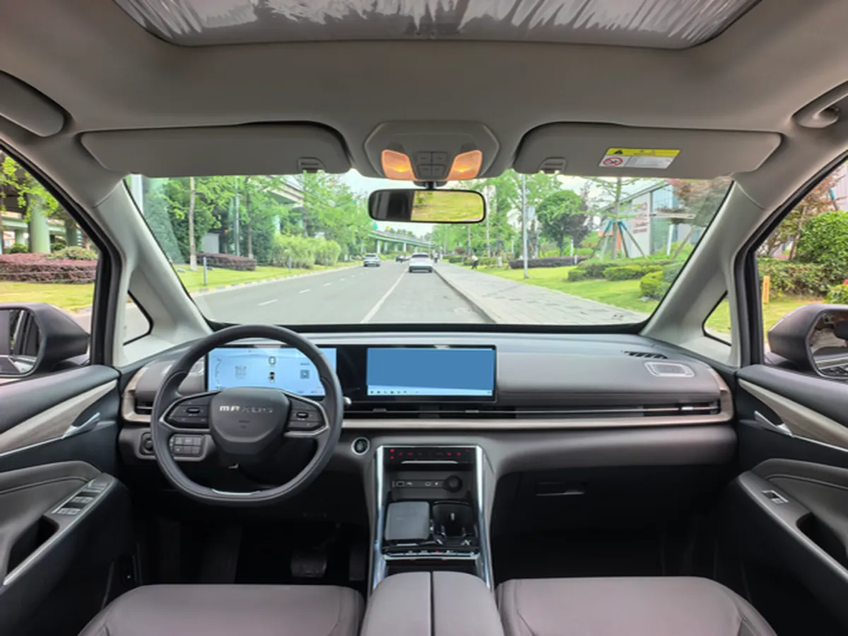 2025 MAXUS G50 PHEV 1.5L 98HP L4 1DHT PHEV 18.65KWH,autocango,china used car exporter,china ev exporter,chinese used car exporter,chinese used ev exporter