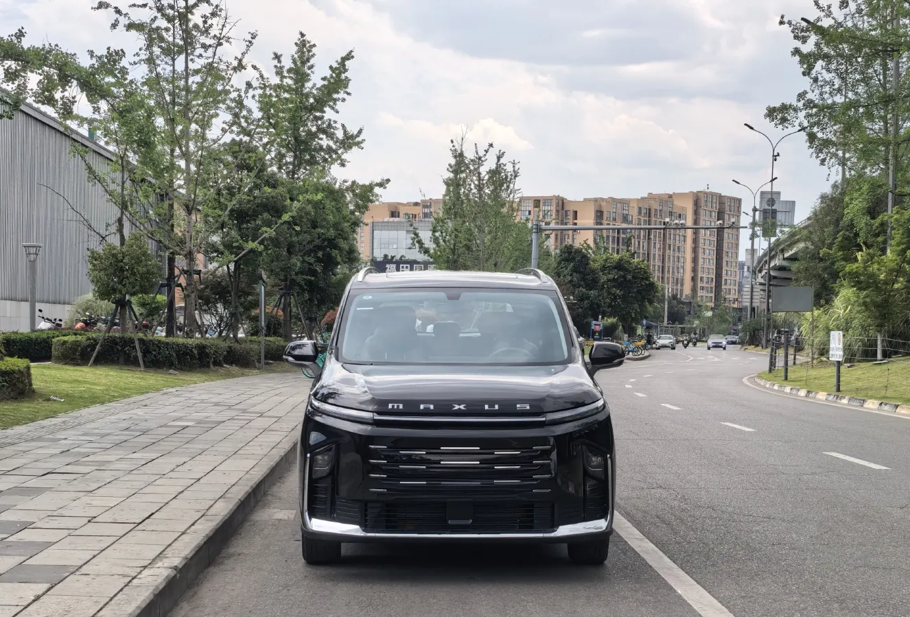 2025 MAXUS G50 PHEV 1.5L 98HP L4 1DHT PHEV 18.65KWH,autocango,china used car exporter,china ev exporter,chinese used car exporter,chinese used ev exporter