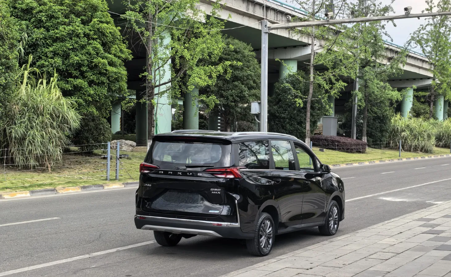 2025 MAXUS G50 PHEV 1.5L 98HP L4 1DHT PHEV 18.65KWH,autocango,china used car exporter,china ev exporter,chinese used car exporter,chinese used ev exporter