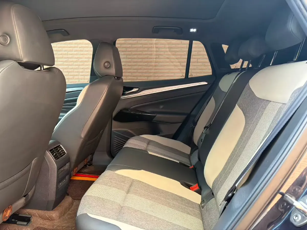 2024 Volkswagen ID.4 Crozz BEV 55.7KWH,autocango,china used car exporter,china ev exporter,chinese used car exporter,chinese used ev exporter