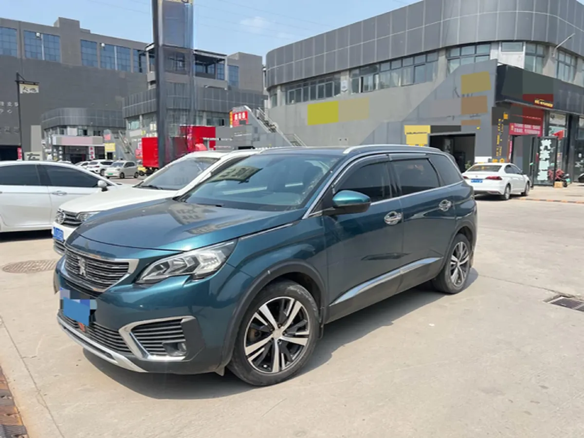 2019 Peugeot 5008 1.6T 170HP L4 6AT,autocango,china used car exporter,china ev exporter,chinese used car exporter,chinese used ev exporter