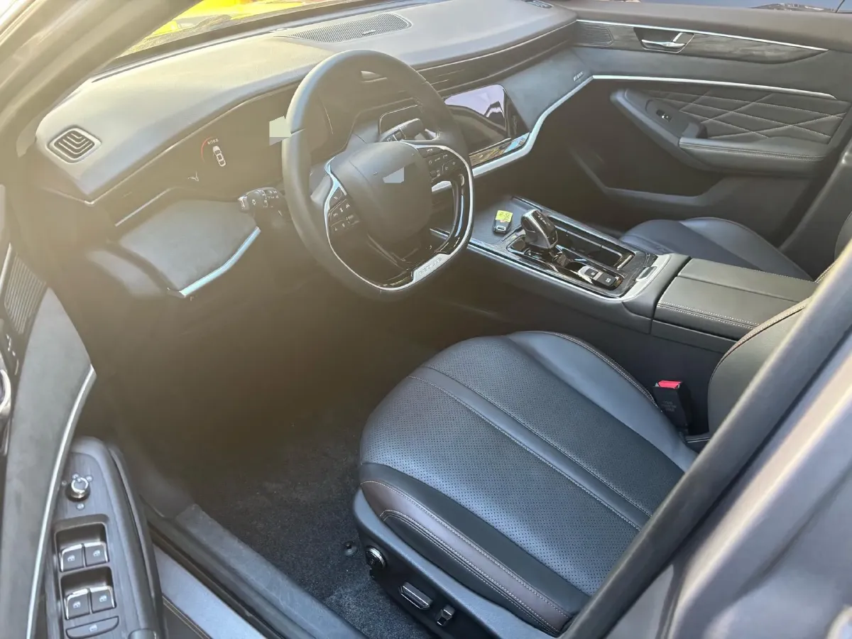 2021 DongFeng Aeolus YiXuan MAX 1.5T 190HP L4 7DCT,autocango,china used car exporter,china ev exporter,chinese used car exporter,chinese used ev exporter
