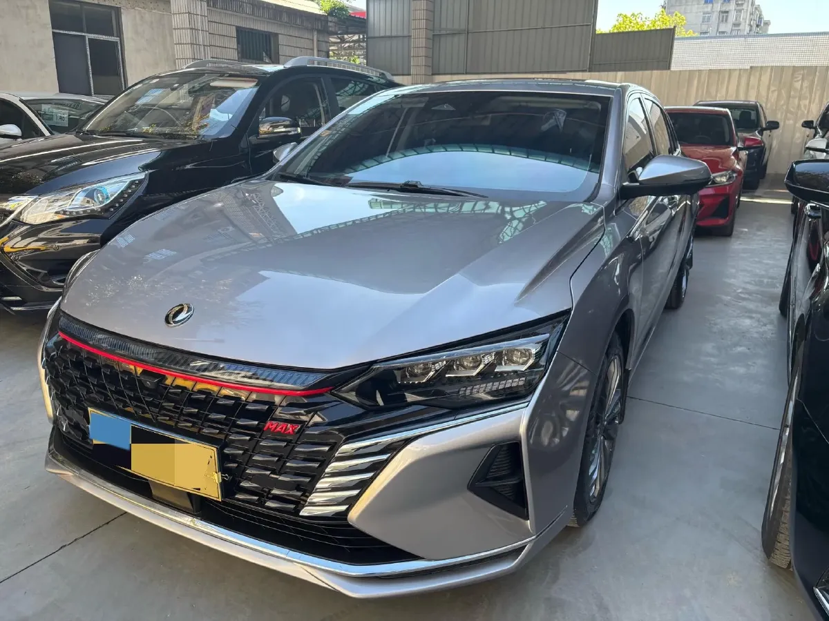 2021 DongFeng Aeolus YiXuan MAX 1.5T 190HP L4 7DCT,autocango,china used car exporter,china ev exporter,chinese used car exporter,chinese used ev exporter